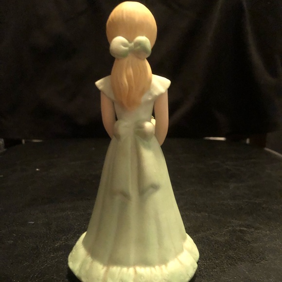 Vintage Age 11 Enesco Growing Up Girls - Blonde figurines - Picture 2 of 10